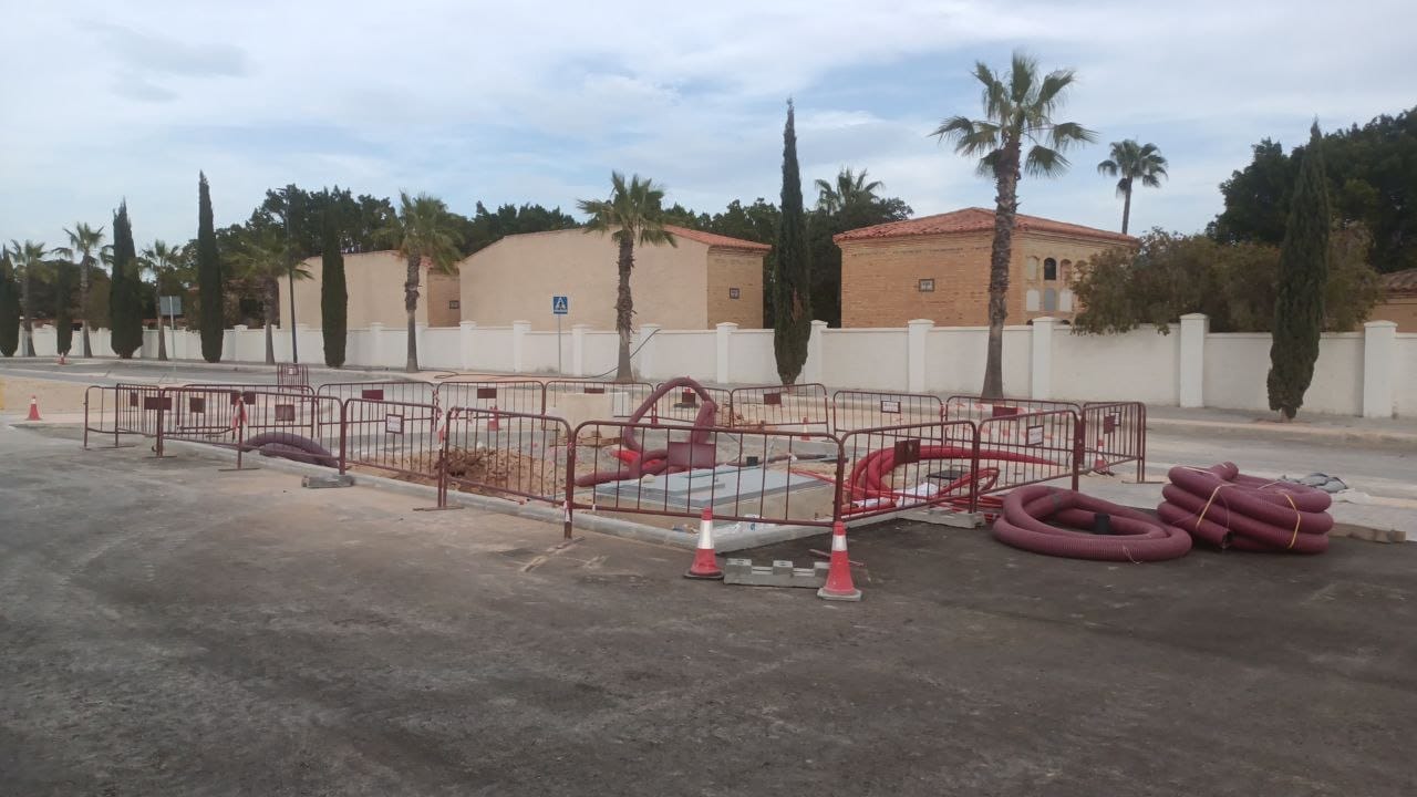Obra de rehabilitación de tuberías subterráneas en la Marina Alta