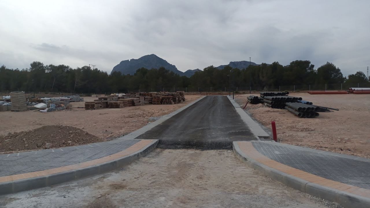 Obra de rehabilitación de carretera y aceras publicas en la Marina Alta